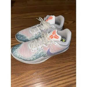 Kobe Bryant Mamba Rage Bright Mango - size 8.5 Purple Red Grinch Easter HTF